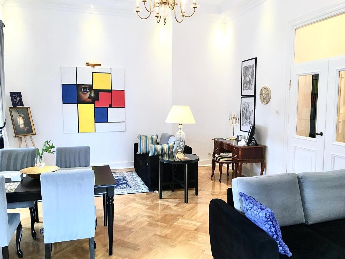 Mondrian Luxury Suites & Apartments Old Town Warszawa Exteriör bild