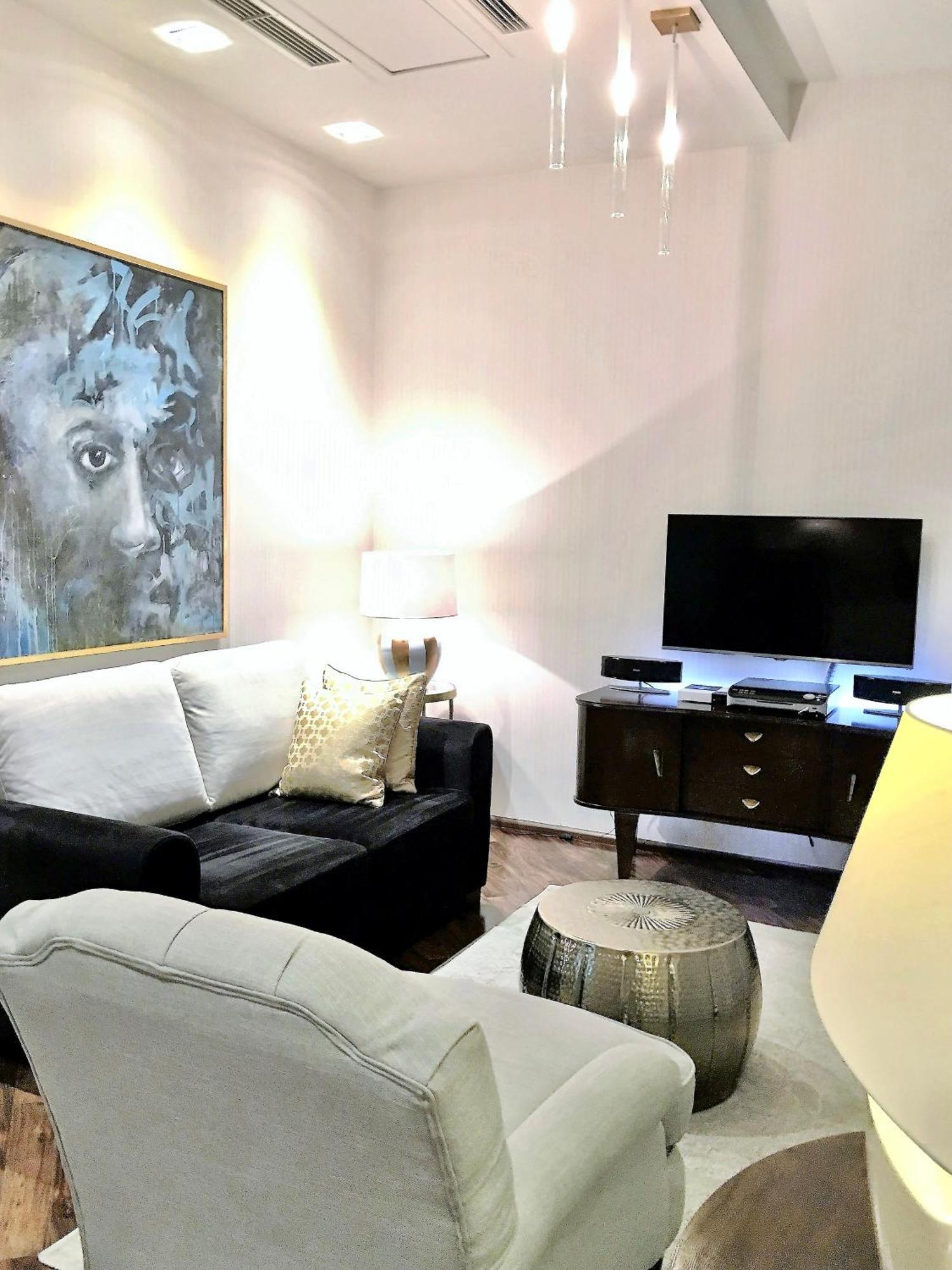 Mondrian Luxury Suites & Apartments Old Town Warszawa Rum bild