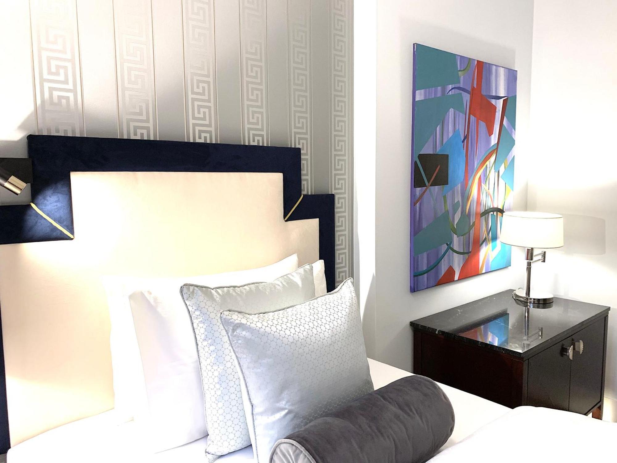 Mondrian Luxury Suites & Apartments Old Town Warszawa Rum bild